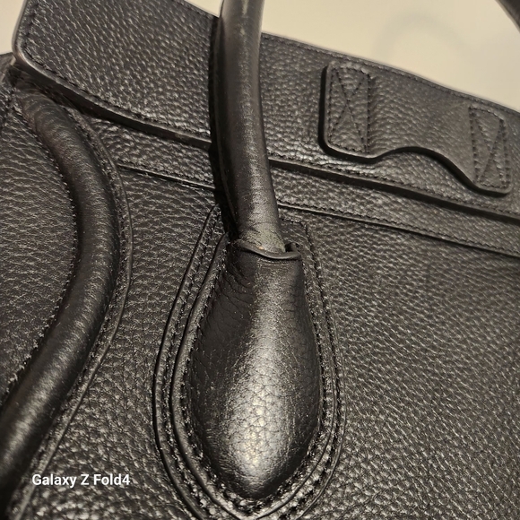 Céline Micro Luggage Handbag in Drummed Calfskin - Picture 8 of 17